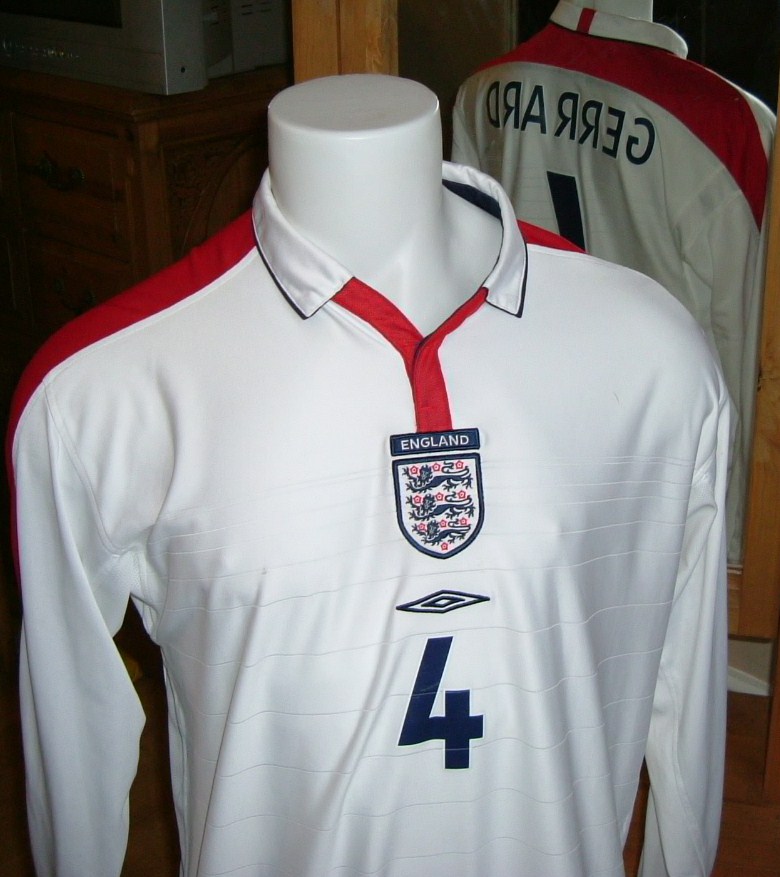 England's Home Uniform 2003 to 2005